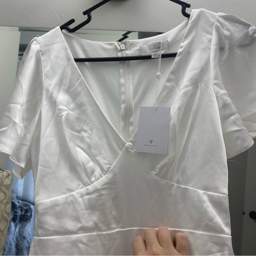 Lulus Eternal Bond White Satin Ruffled Flutter Sleeve Maxi Dress *NWT!* sz XS - Picture 7 of 14